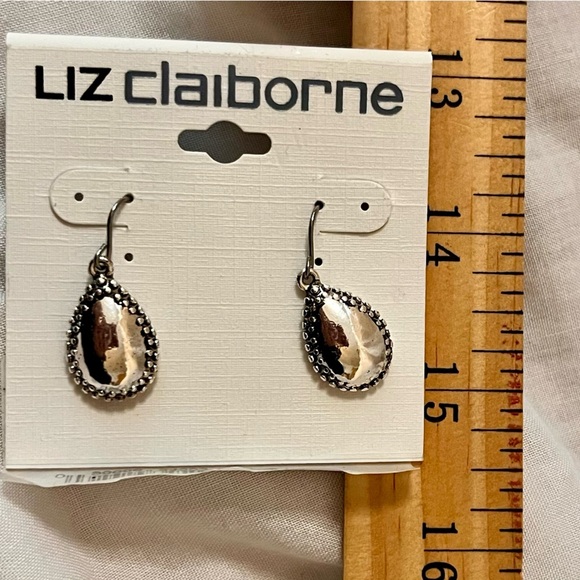 Liz Claiborne Silver Drop Earrings and Stretch Bracelet Bold Metal NWT Boho Chic - Picture 10 of 10